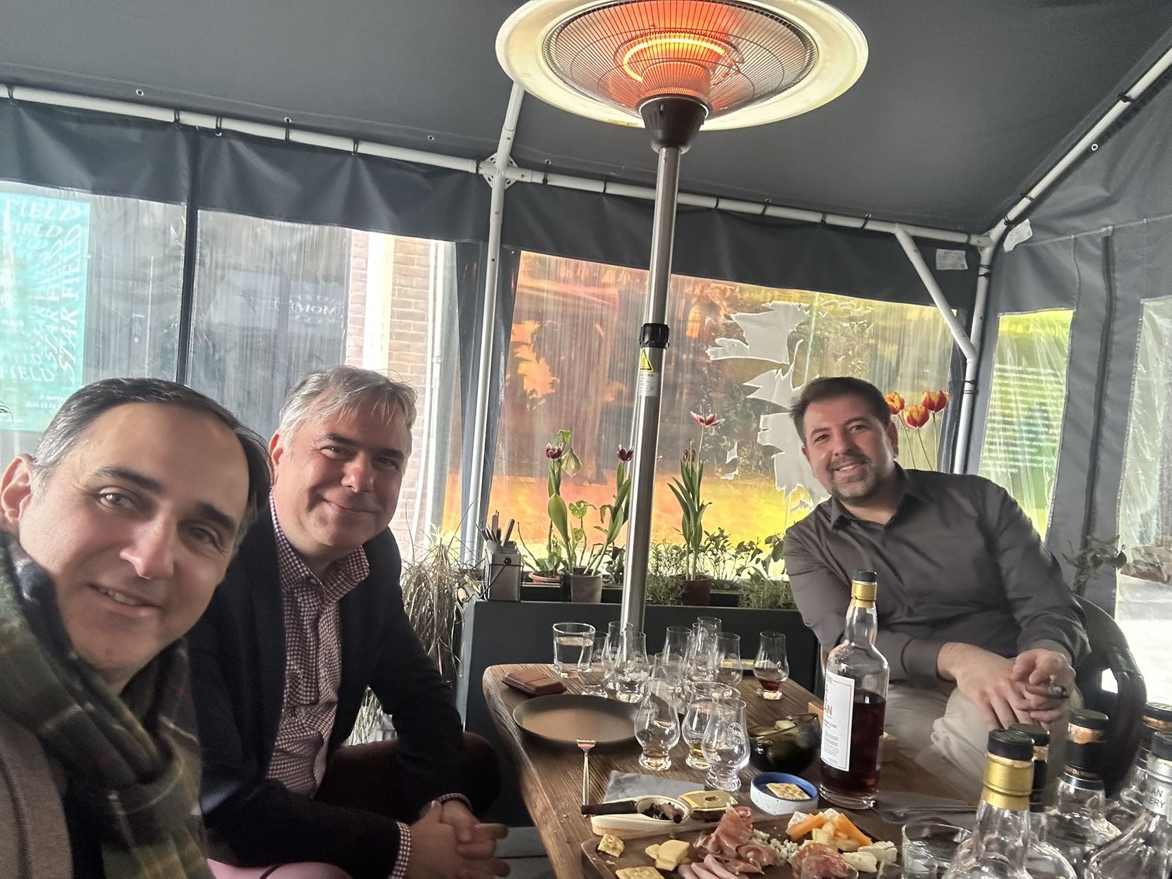 Islay & Peat: A Smoky Evening